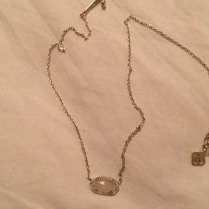 Kendra Scott necklace
